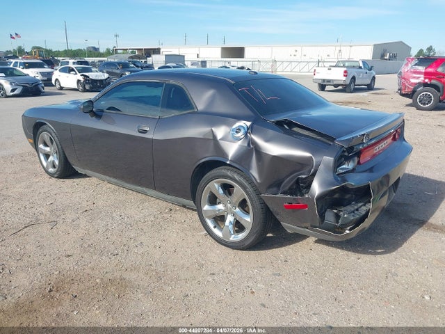 Продажа на аукционе авто 2014 Dodge Challenger Sxt, vin: 2C3CDYAG0EH111747, номер лота: 44807284