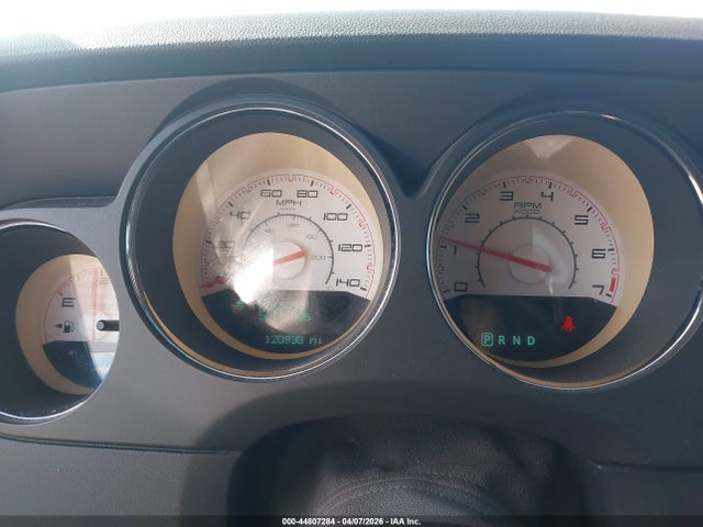 Продажа на аукционе авто 2014 Dodge Challenger Sxt, vin: 2C3CDYAG0EH111747, номер лота: 44807284