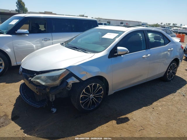 Toyota Corolla S Premium 2016 5YFBURHE5GP546410 Image 2
