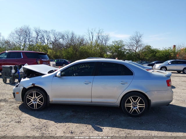2007 Volkswagen Jetta 2.5 მანქანა იყიდება აუქციონზე, vin: 3VWRF71K27M056461, აუქციონის ნომერი: 44807295