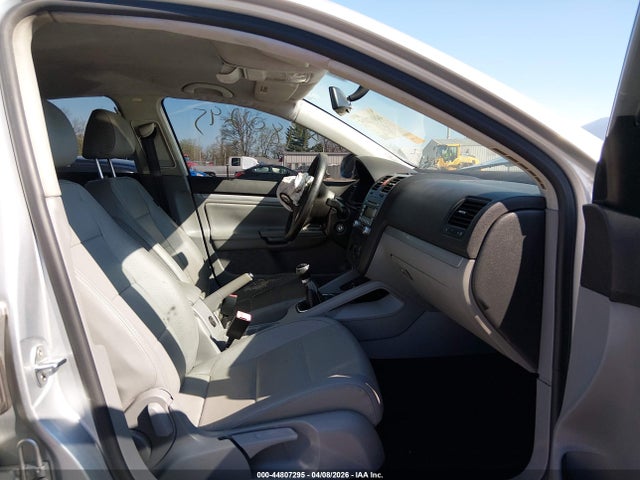 2007 Volkswagen Jetta 2.5 მანქანა იყიდება აუქციონზე, vin: 3VWRF71K27M056461, აუქციონის ნომერი: 44807295