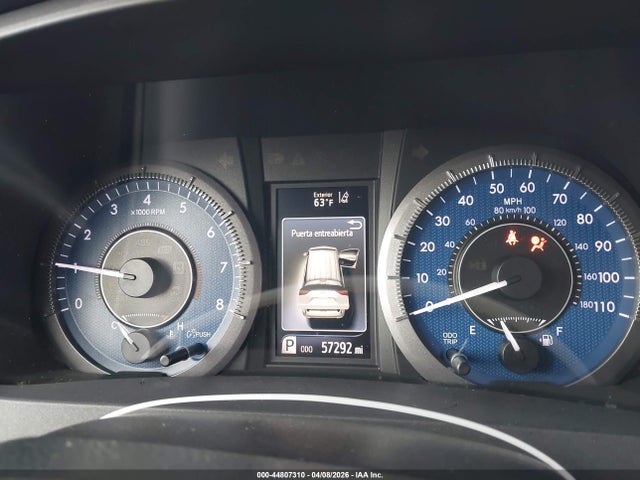 5TDKZ3DC6KS983108 Toyota Sienna Le 8 Passenger