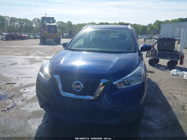2020 Nissan Kicks Sv Xtronic Cvt მანქანა იყიდება აუქციონზე, vin: 3N1CP5CV0LL518763, აუქციონის ნომერი: 44807314