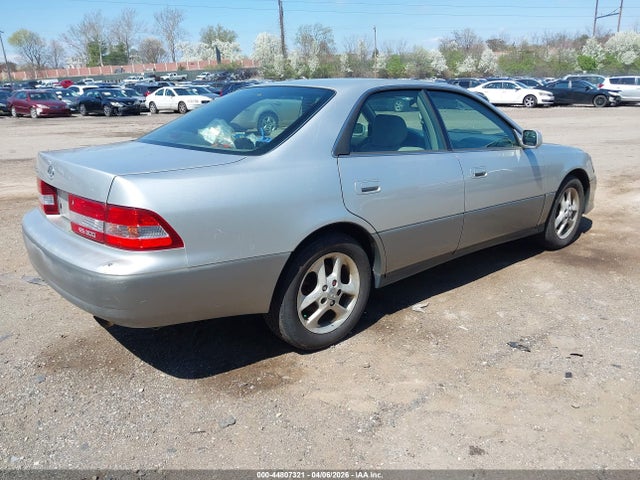 2001 LEXUS ES 300 JT8BF28G810322034 Photo 3