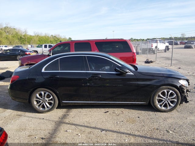 Продажа на аукционе авто 2017 Mercedes-benz C 300, vin: 55SWF4JB6HU222554, номер лота: 44807324