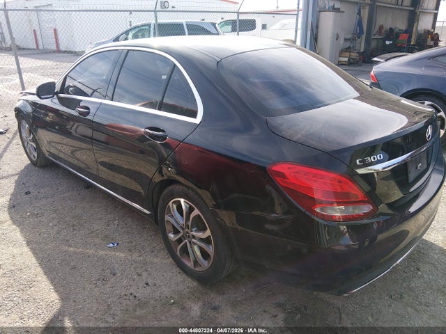 Продажа на аукционе авто 2017 Mercedes-benz C 300, vin: 55SWF4JB6HU222554, номер лота: 44807324
