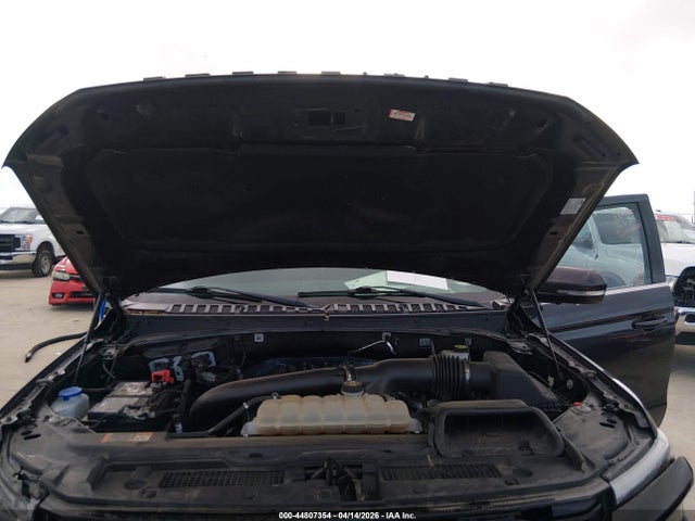 1FMJU1KT8NEA03904 Ford Expedition Limited