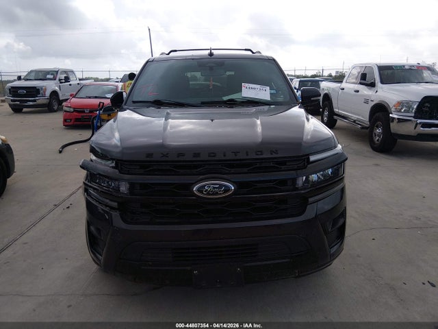 1FMJU1KT8NEA03904 Ford Expedition Limited