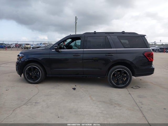 1FMJU1KT8NEA03904 Ford Expedition Limited