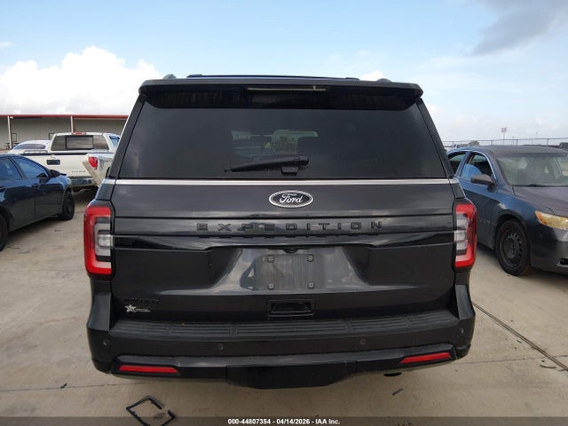 1FMJU1KT8NEA03904 Ford Expedition Limited