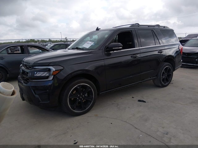1FMJU1KT8NEA03904 Ford Expedition Limited