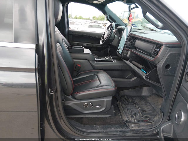 1FMJU1KT8NEA03904 Ford Expedition Limited