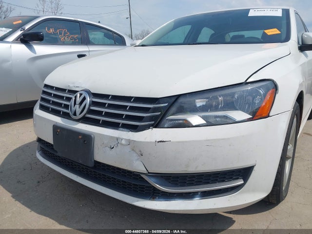 2012 VOLKSWAGEN PASSAT 1VWBH7A39CC018192 Photo 5