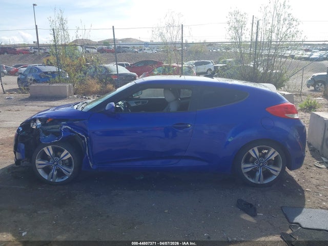 2012 Hyundai Veloster Base W/gray მანქანა იყიდება აუქციონზე, vin: KMHTC6AD3CU023239, აუქციონის ნომერი: 44807371