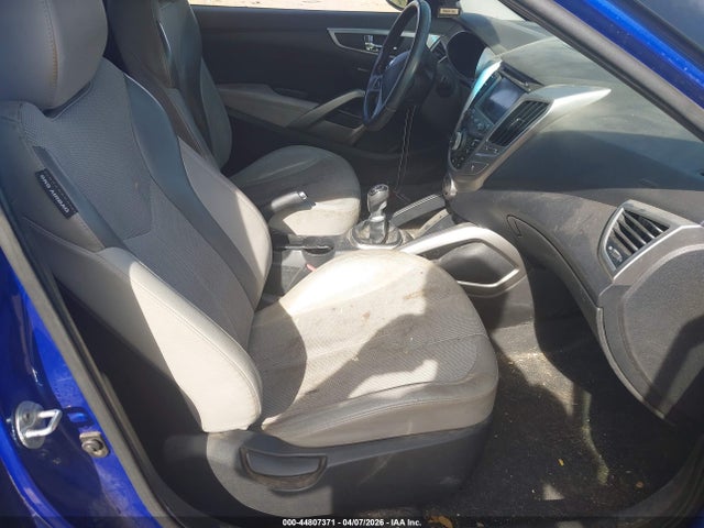 2012 Hyundai Veloster Base W/gray მანქანა იყიდება აუქციონზე, vin: KMHTC6AD3CU023239, აუქციონის ნომერი: 44807371