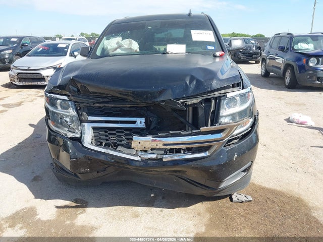 44807374 :رقم المزاد ، 1GNSKHKC3HR167461 vin ، 2017 Chevrolet Suburban Lt مزاد بيع