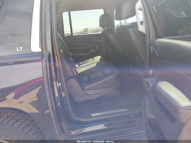 44807374 :رقم المزاد ، 1GNSKHKC3HR167461 vin ، 2017 Chevrolet Suburban Lt مزاد بيع