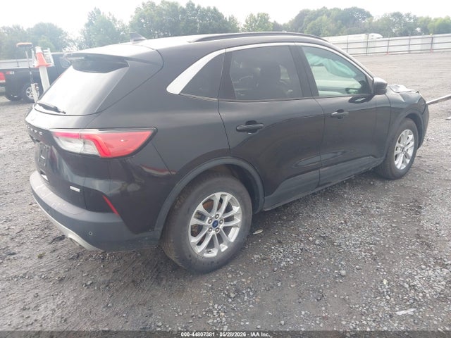 44807381 :رقم المزاد ، 1FMCU0H65LUB18211 vin ، 2020 Ford Escape Sel مزاد بيع