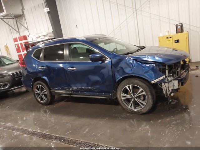 5N1AT2MV4JC742538 Nissan Rogue Sl
