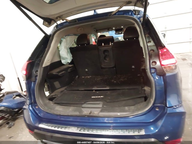 5N1AT2MV4JC742538 Nissan Rogue Sl