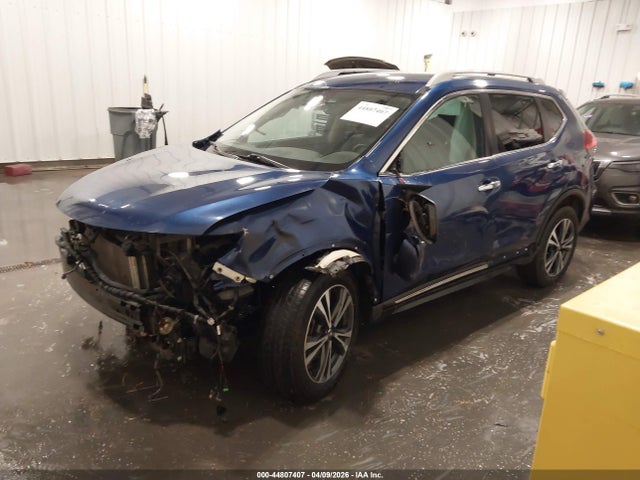 5N1AT2MV4JC742538 Nissan Rogue Sl
