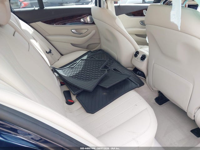 2017 Mercedes-benz E 300 4matic მანქანა იყიდება აუქციონზე, vin: WDDZF4KB2HA159755, აუქციონის ნომერი: 44807408