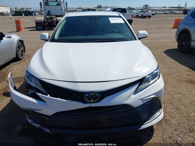 4T1C11AK1NU075737 Toyota CAMRY LE