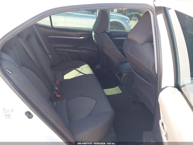 4T1C11AK1NU075737 Toyota CAMRY LE