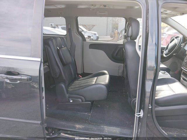 Aukcja sprzedaży 2015 Chrysler Town & Country Lx, vin: 2C4RC1AG8FR698727, numer aukcji: 44807442