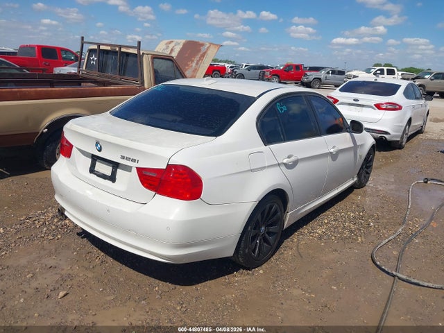 2011 Bmw 328 I მანქანა იყიდება აუქციონზე, vin: WBAPH7C55BE851950, აუქციონის ნომერი: 44807485