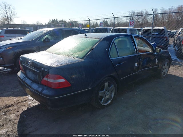 2005 LEXUS LS 430 JTHBN36F455019022 Photo 3