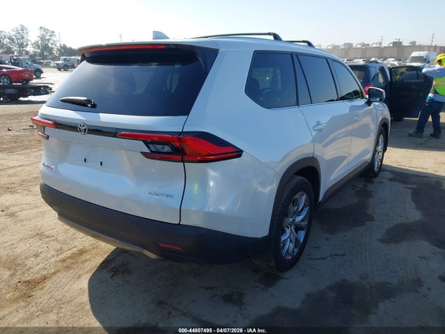 Toyota Grand Highlander Hybrid Limited 2024 5TDACAB59RS011762 Image 4