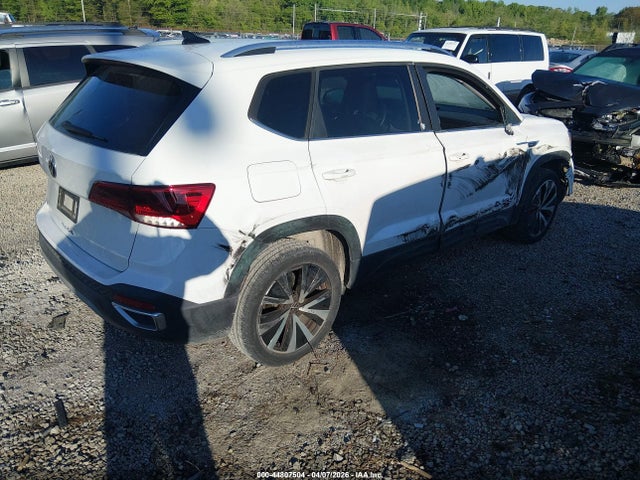 2022 Volkswagen Taos 1.5t Se მანქანა იყიდება აუქციონზე, vin: 3VVRX7B29NM008128, აუქციონის ნომერი: 44807504