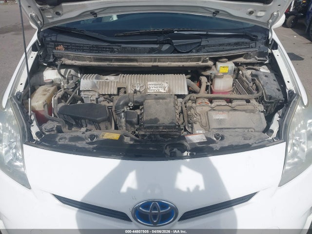 JTDKN3DU4F1912223 Toyota Prius Three