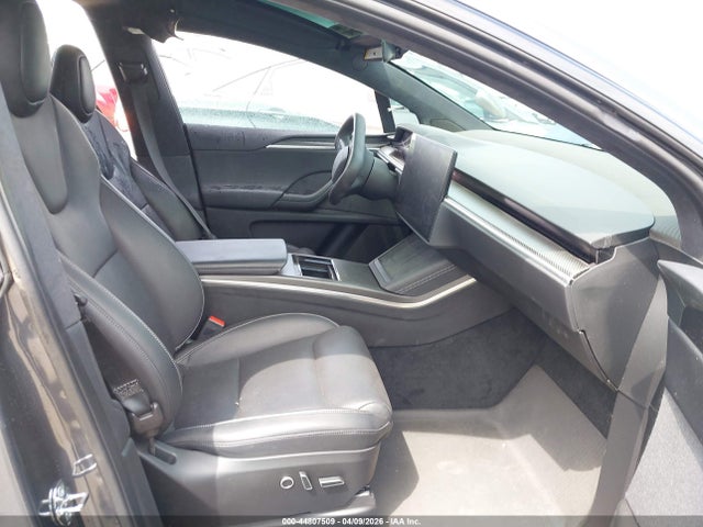 Продаж на аукціоні авто 2022 Tesla Model X Plaid Tri Motor All-wheel Drive, vin: 7SAXCBE65NF362710, номер лоту: 44807509