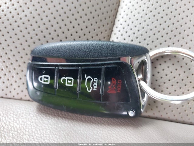 Aukcja sprzedaży 2017 Hyundai Santa Fe Limited Ultimate, vin: KM8SRDHF6HU251202, numer aukcji: 44807512