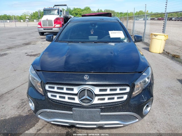 WDCTG4EB6KJ549848 Mercedes-Benz GLA 250