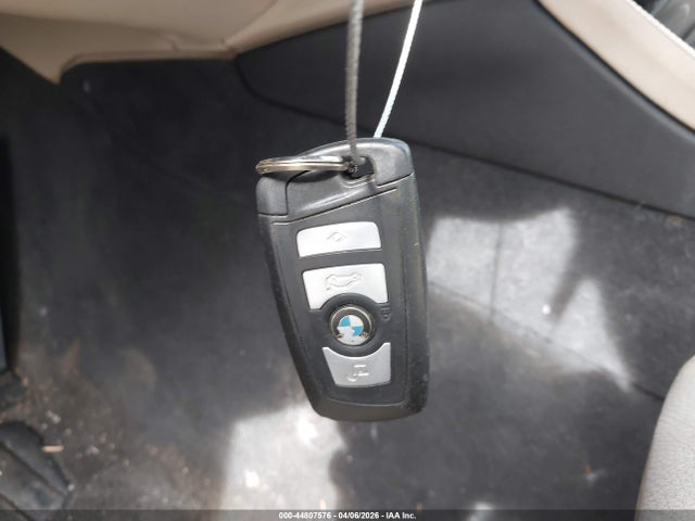 2011 BMW 550I WBAFR9C56BC270490 Photo 10