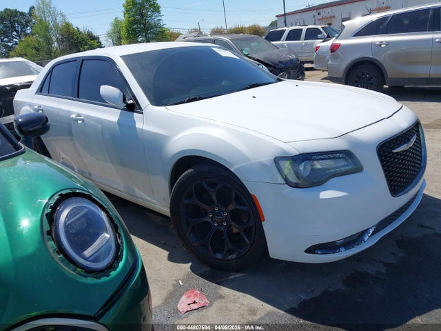 2019 Chrysler 300 300s მანქანა იყიდება აუქციონზე, vin: 2C3CCABG8KH516405, აუქციონის ნომერი: 44807594