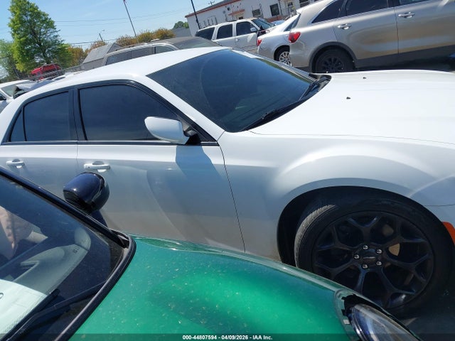 Aukcja sprzedaży 2019 Chrysler 300 300s, vin: 2C3CCABG8KH516405, numer aukcji: 44807594