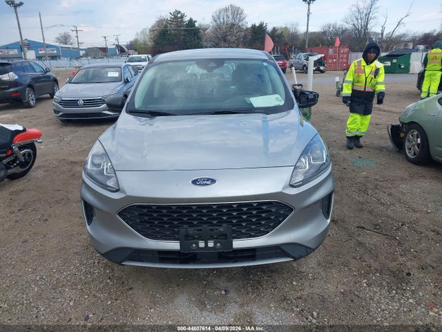 Продажа на аукционе авто 2022 Ford Escape Se, vin: 1FMCU9G63NUB91604, номер лота: 44807614