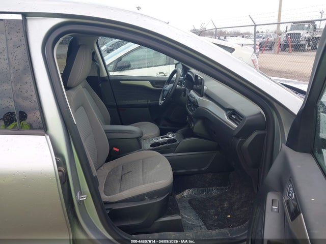 Продажа на аукционе авто 2022 Ford Escape Se, vin: 1FMCU9G63NUB91604, номер лота: 44807614