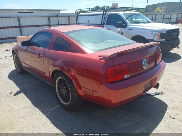 2007 FORD MUSTANG 1ZVFT80N975356226 Photo 2