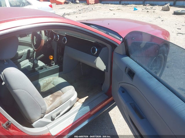 2007 FORD MUSTANG 1ZVFT80N975356226 Photo 4