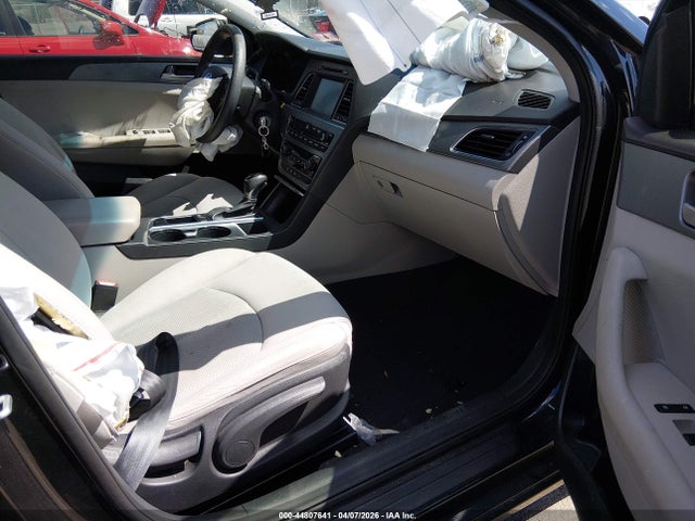 Aukcja sprzedaży 2017 Hyundai Sonata Se, vin: 5NPE24AF7HH447997, numer aukcji: 44807641