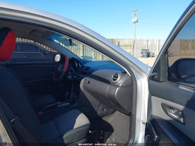2006 Mazda Mazda3 I მანქანა იყიდება აუქციონზე, vin: JM1BK12G661449401, აუქციონის ნომერი: 44807647