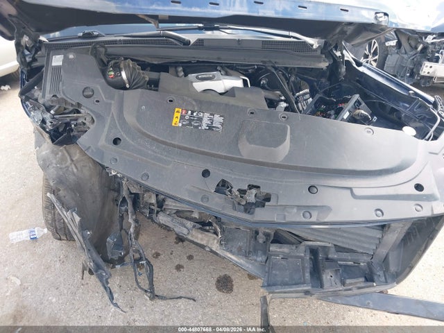2019 Cadillac Escalade Esv Premium Luxury მანქანა იყიდება აუქციონზე, vin: 1GYS4JKJ8KR353359, აუქციონის ნომერი: 44807668