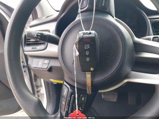 44807708 :رقم المزاد ، 3KPA24AD6LE273558 vin ، 2020 Kia Rio S مزاد بيع