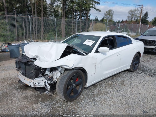 Продажа на аукционе авто 2015 Dodge Charger Road/track, vin: 2C3CDXCT8FH896556, номер лота: 44807770