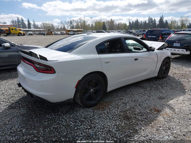Продажа на аукционе авто 2015 Dodge Charger Road/track, vin: 2C3CDXCT8FH896556, номер лота: 44807770